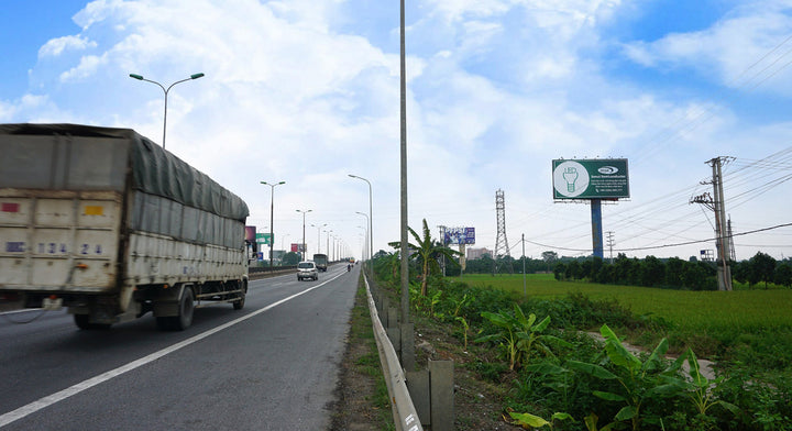 Composite Pole Billboard, Point 21A: H7/6+90 Thăng Long-Nội Bài, commune Phúc Thịnh, Hanoi