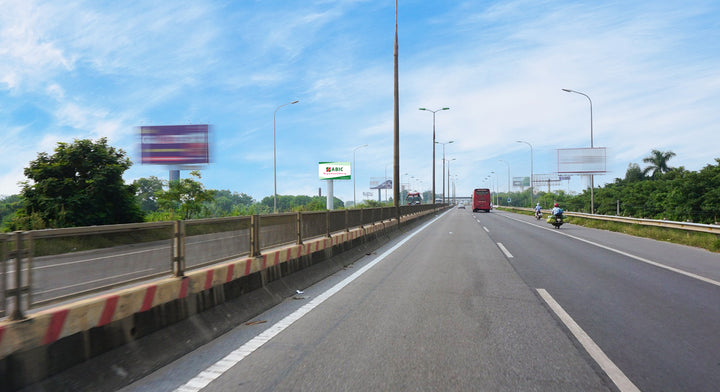 Composite Pole Billboard, Point 22B: H7/9-20 Thăng Long-Nội Bài, commune Nội Bài, Hanoi