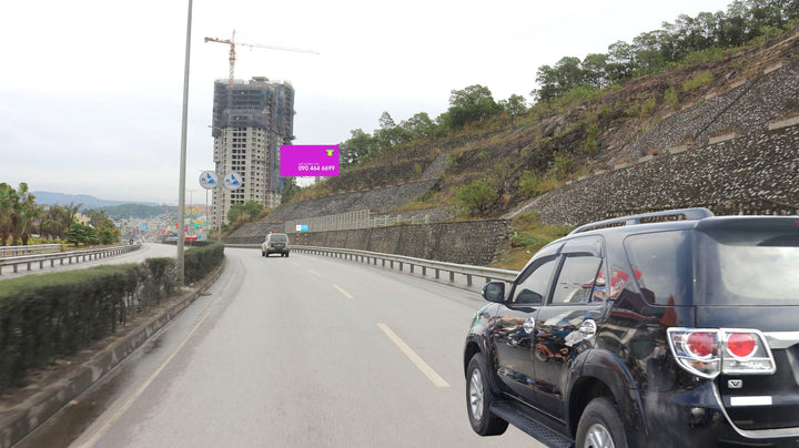Composite Pole Billboard, Point 25A: H3/960/Km3 national highway 18, ward Bãi Cháy, Quang Ninh