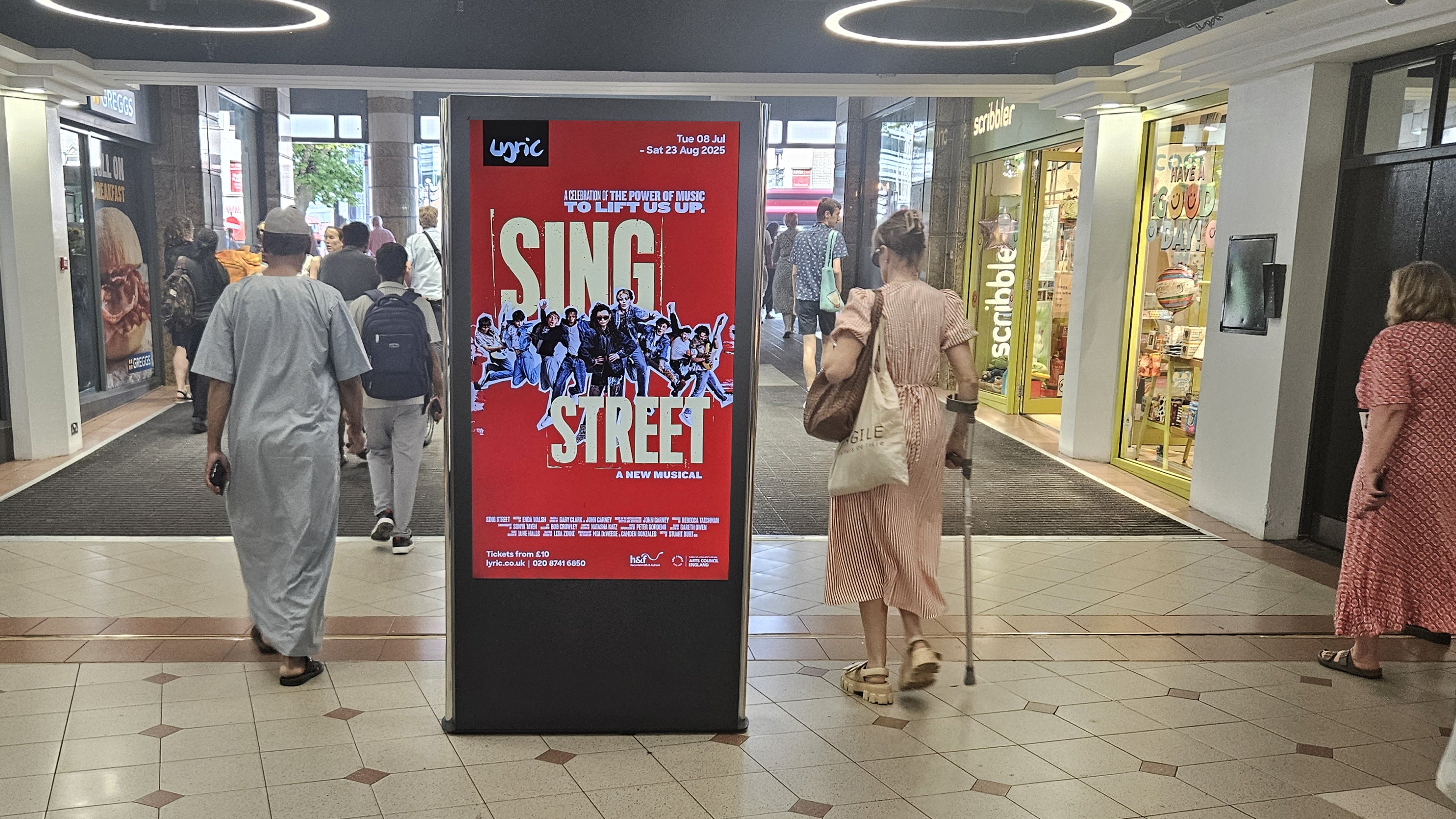 Hammersmith Broadway internal digital 6-sheet screen, London