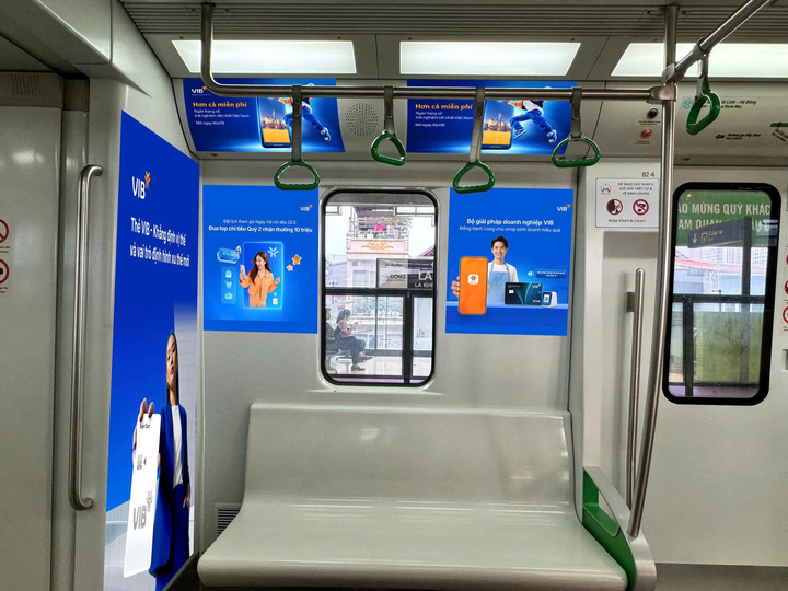 Decal, Tàu HN007 - system: DECAN dán trong tàu Metro Hà Nội tuyến 2A Cát Linh - Hà Đông, Hanoi
