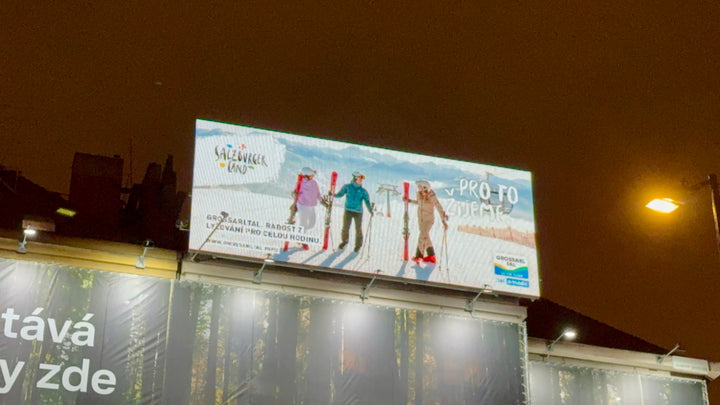Digital Billboard, Náměstí Hrdinů, Prague