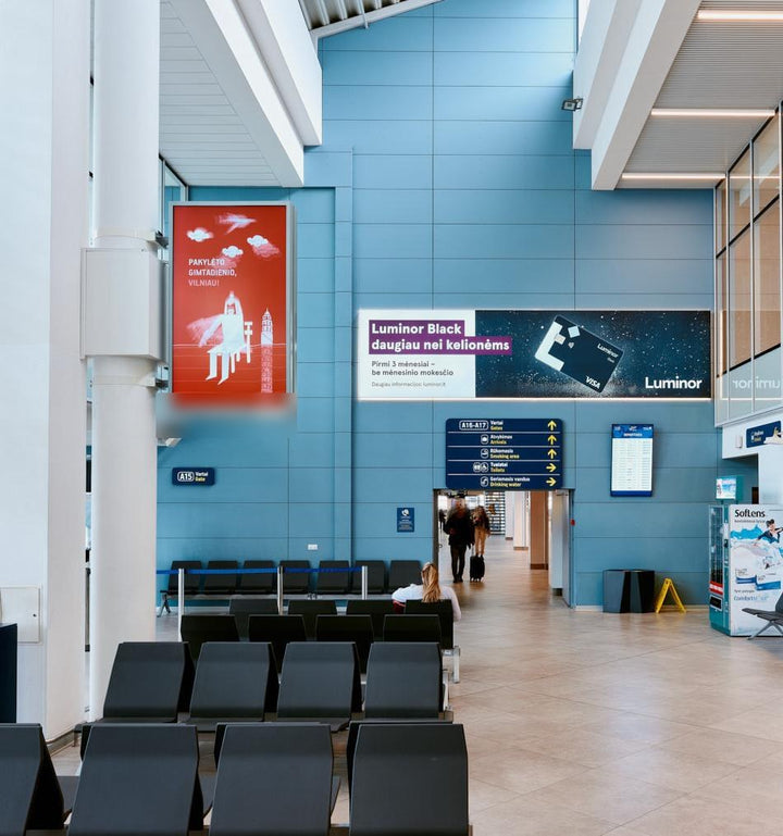 Digital Screen Set (2 Screens), Gate A15, Vilnius Airport