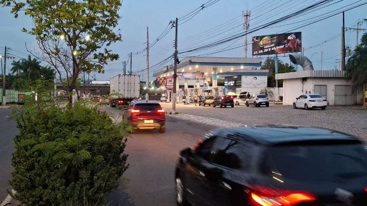 Frontlight Billboard (OOH), Av. Rodrigo Otavio / Av. Buriti (Posto Equador), Manaus, Brazil