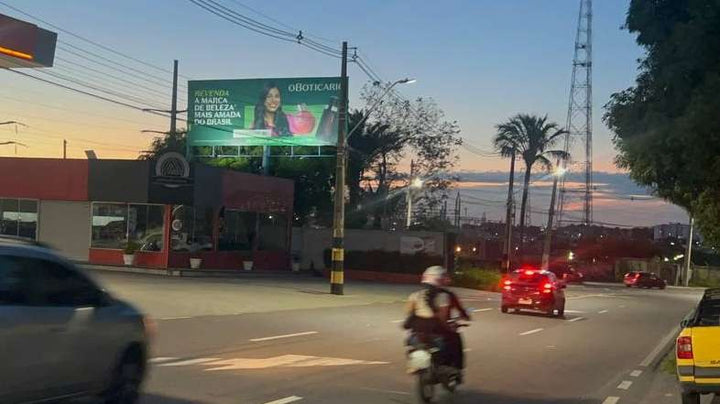 Frontlight Billboard (OOH), Av. Gov. Jose Lindoso (Posto Santa Clara), Manaus, Brazil