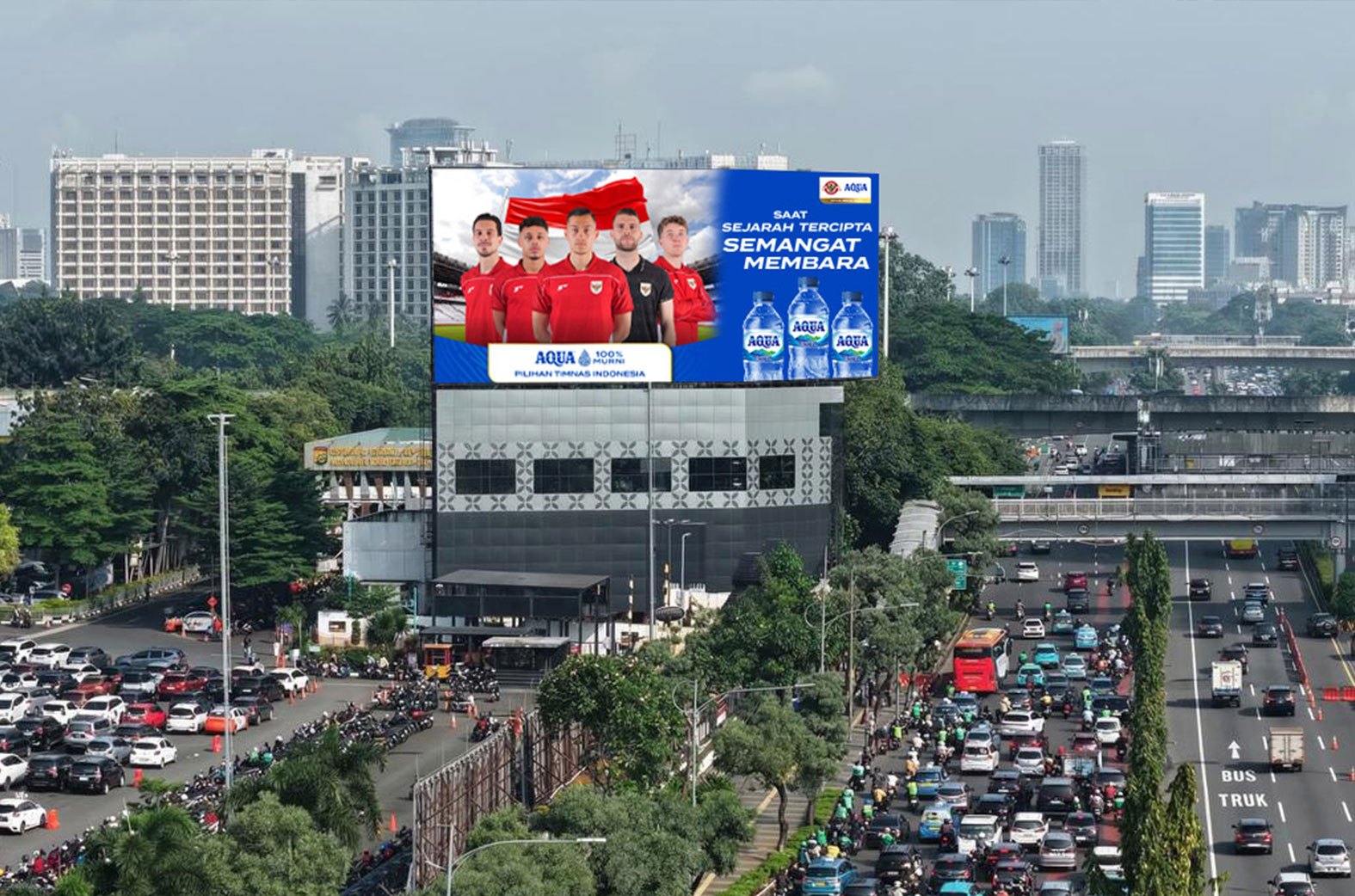Gatot Subroto digital led screen, South Jakarta, Indonesia