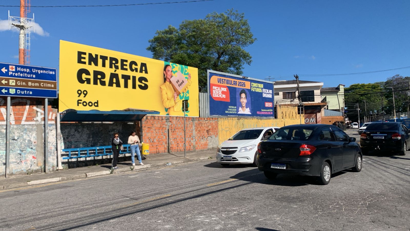 Billboard at Av. Bom Clima 487, Guarulhos, Brazil