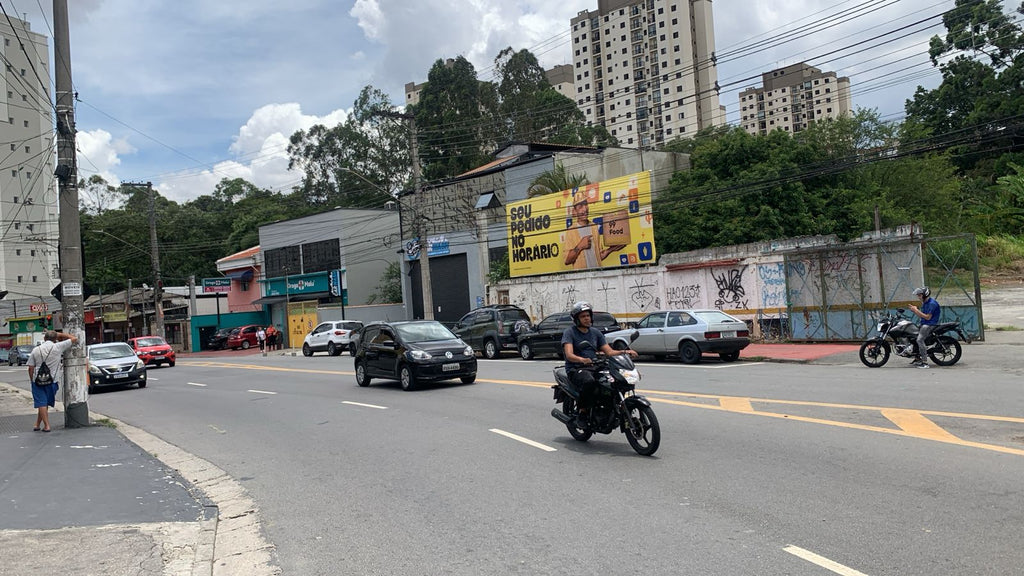Billboard at Av. Salgado Filho 3227, Guarulhos, Brazil