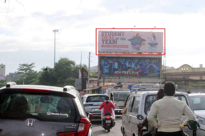 Hoarding (OOH), Shyam Talkies facing Sadar Bazar, Raipur, India