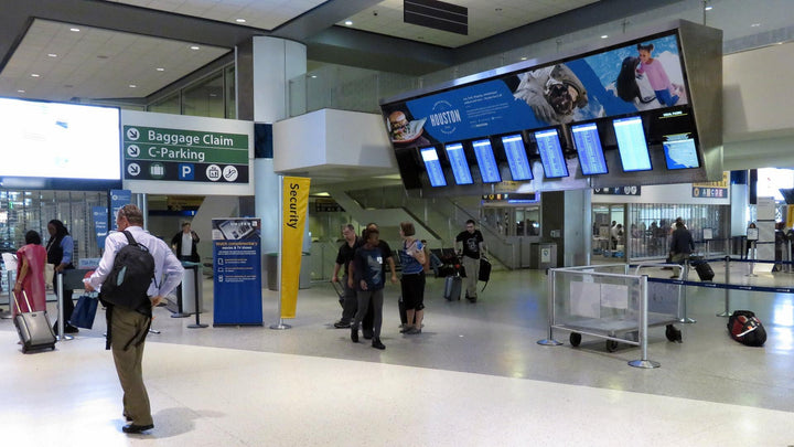 Overhead Static Banner (8714), Houston Bush Intercontinental Airport Terminal C, Houston