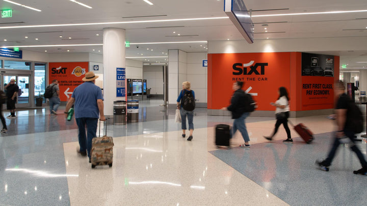 Arrivals Banner Package (1709, 1710, 1809, 1810), LAX Terminal 1, Los Angeles