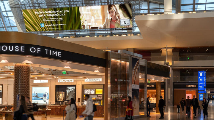 The Landmark (0404), LAX Terminal B, Los Angeles