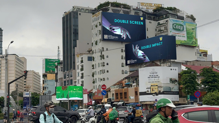 LED Screen, Bến Thành, no. 01 Phan Chu Trinh, ward Bến Thành, district 1, Ho Chi Minh City