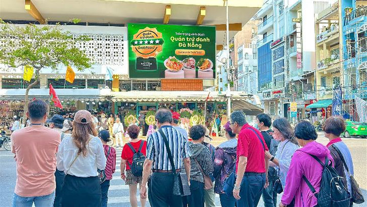 LED Screen, Position 02 LED screen shopping mall market Hàn road Trần Phú, district Hải Châu, Da Nang