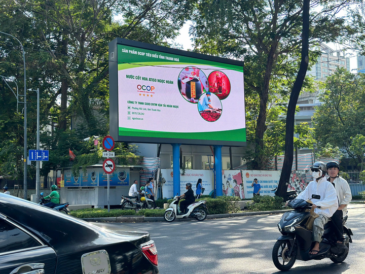 LED Screen, Roundabout Hồ con Rùa, ward Xuân Hòa, Ho Chi Minh City