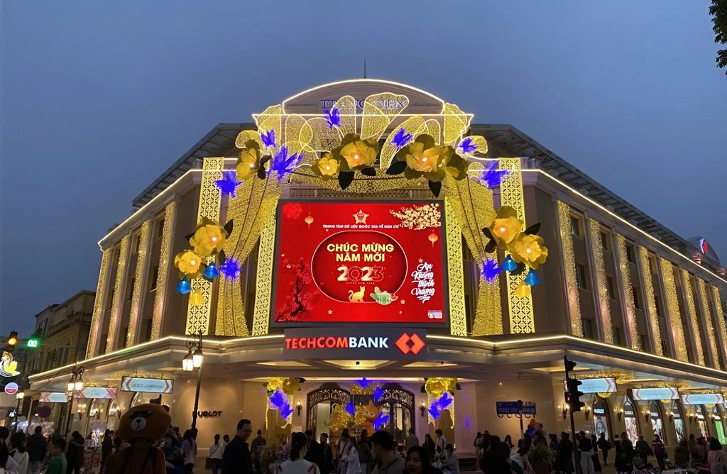 Q. Hoàn Kiếm, Vietnam