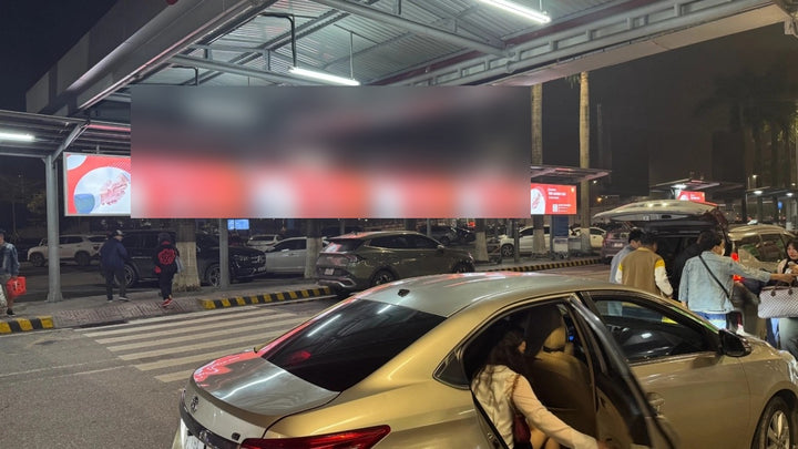 Lightbox, 6 lightbox thả canopy sảnh A làn mới bổ sung, Hanoi