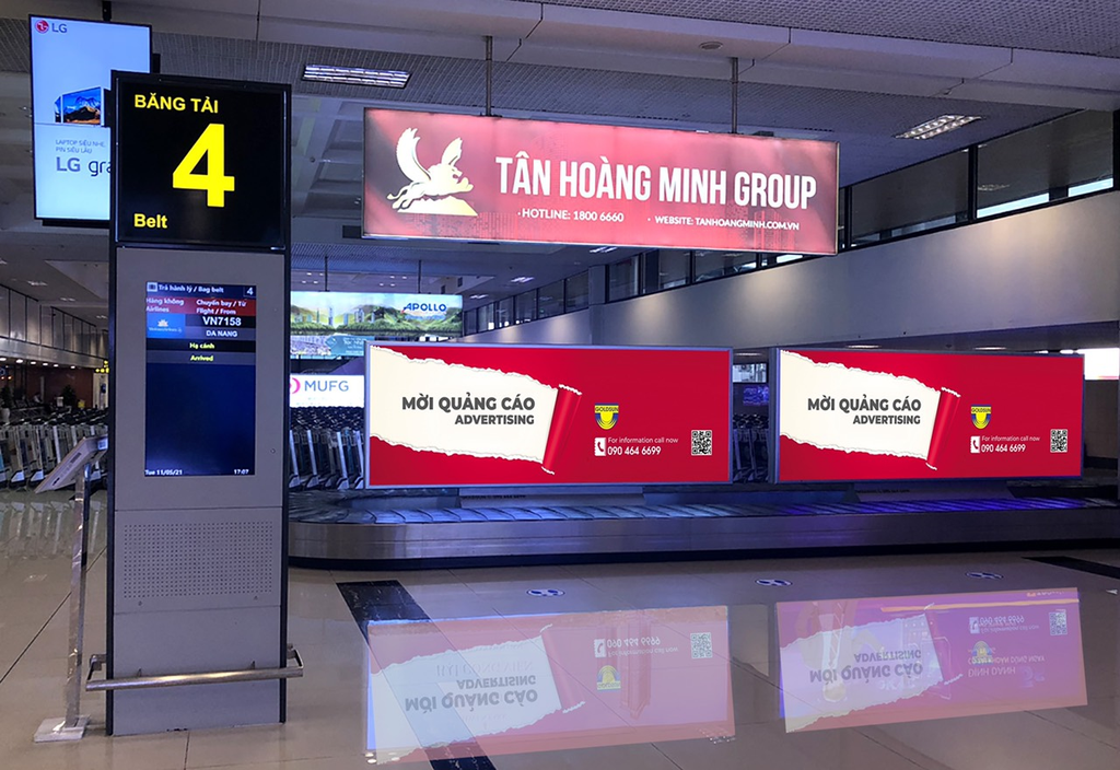 On baggage belt 4 (wing A) nhánh on outside Nội Bài DA45, Vietnam