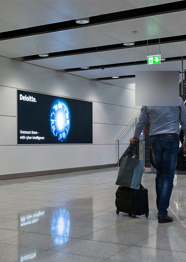 Lightbox Package SAT Shuttle Platforms, Terminal 2 and Satellite, Munich Airport