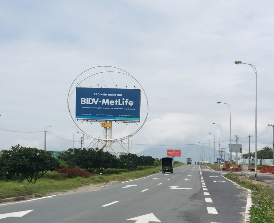 Lightbox, VT23 sidewalk west side road Trần Phú - p. Lộc Thọ, Nha Trang