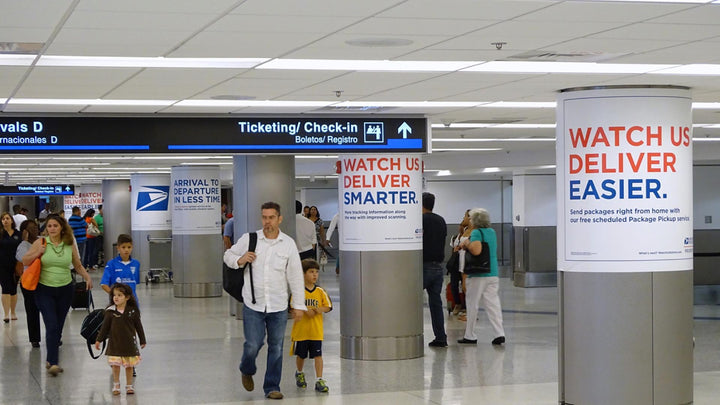 Meeter Greeter Column Domination (1400-1413), Miami International Airport Concourse D, Miami