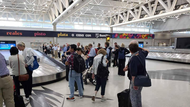 International Baggage Claim Domination (3954-3958), Miami International Airport South Terminal, Miami