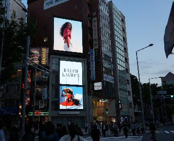 Minami-Aoyama Kotto-dori Hit Vision, Tokyo — image 3