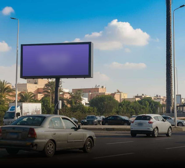 Mohamed Naguib Axis Digital Screen before O1 Mall (8 x 4 m), New Cairo, Cairo — image 2