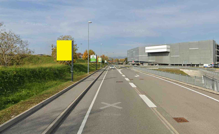 Billboard Nuova strada parcheggio Oriocenter, Azzano San Paolo, Italy