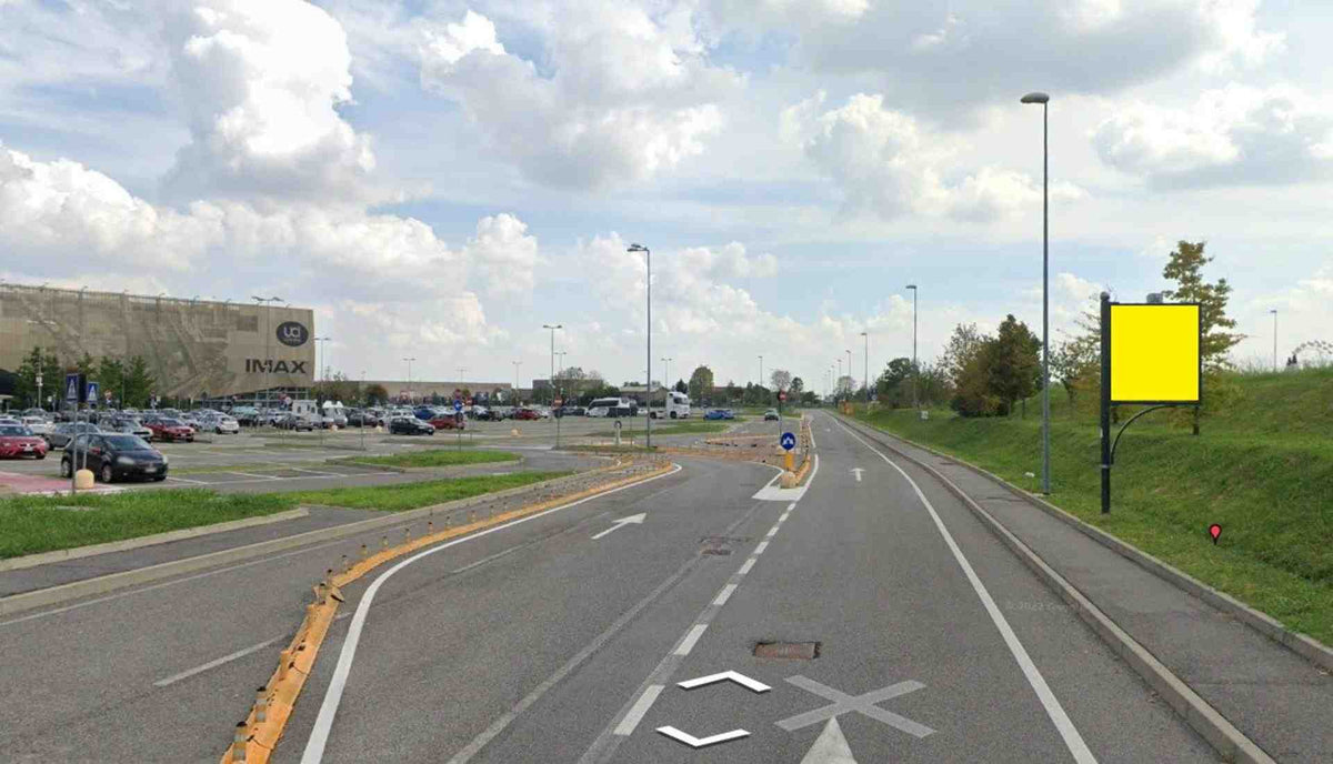 Billboard Nuova strada parcheggio Oriocenter, Azzano San Paolo, Italy
