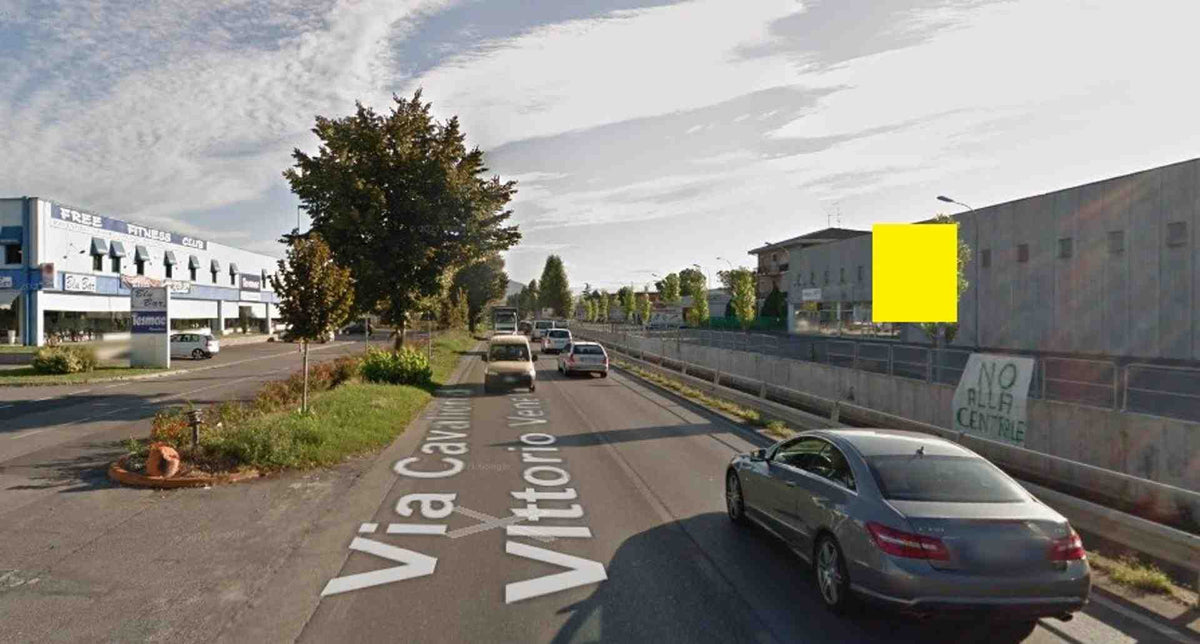 Billboard S.p. 9 Km. 8+955/sx (Via Trento), Capriano Del Colle, Italy