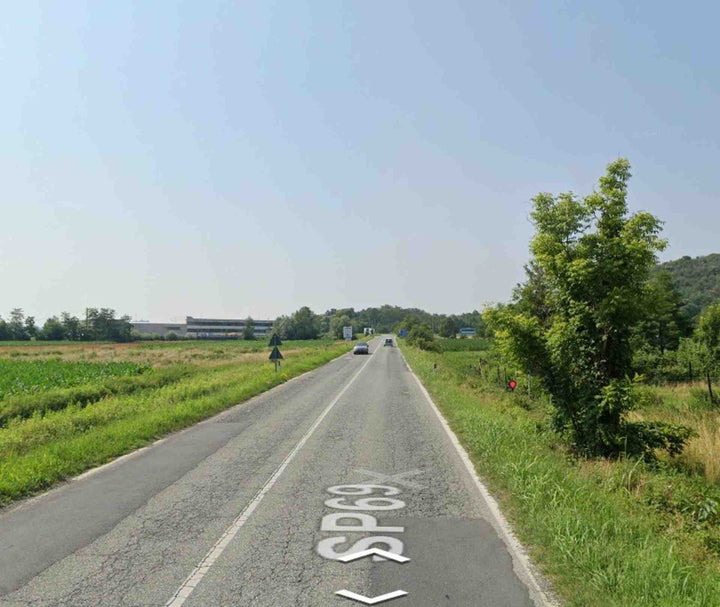 Billboard S.p. 69 Km. 4+300/sx, Lessolo, Italy