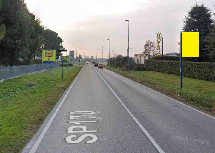 Billboard S.p. 170 Km. 3+050/dx, Medolago, Italy