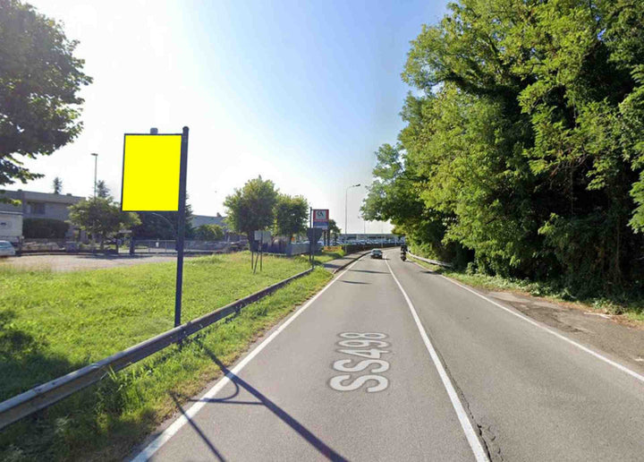 Billboard Via Cassinone, Seriate, Italy