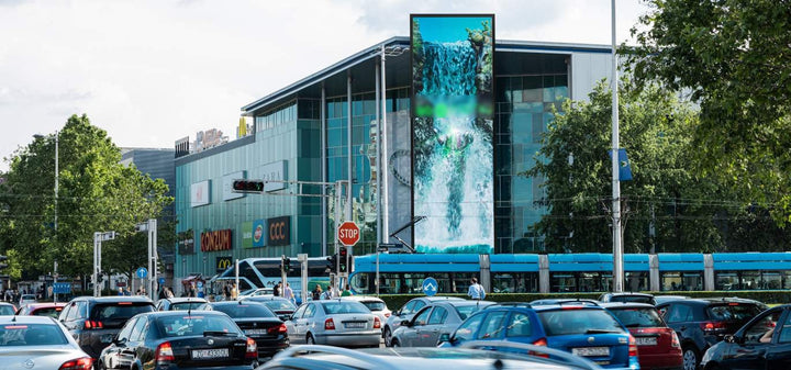 Large-Format Digital Screen, Avenue Mall (Dubrovnik Avenue), Zagreb, Croatia