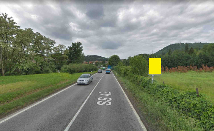 Billboard S.s. 42 Km. 37+295/sx, Entratico, Italy