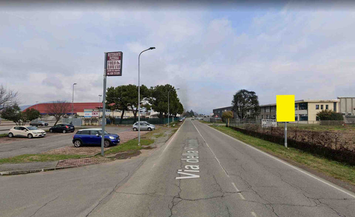 Billboard Via della Repubblica (ex S.p. 84 Km. 3+155/sx), Castelli Calepio, Italy