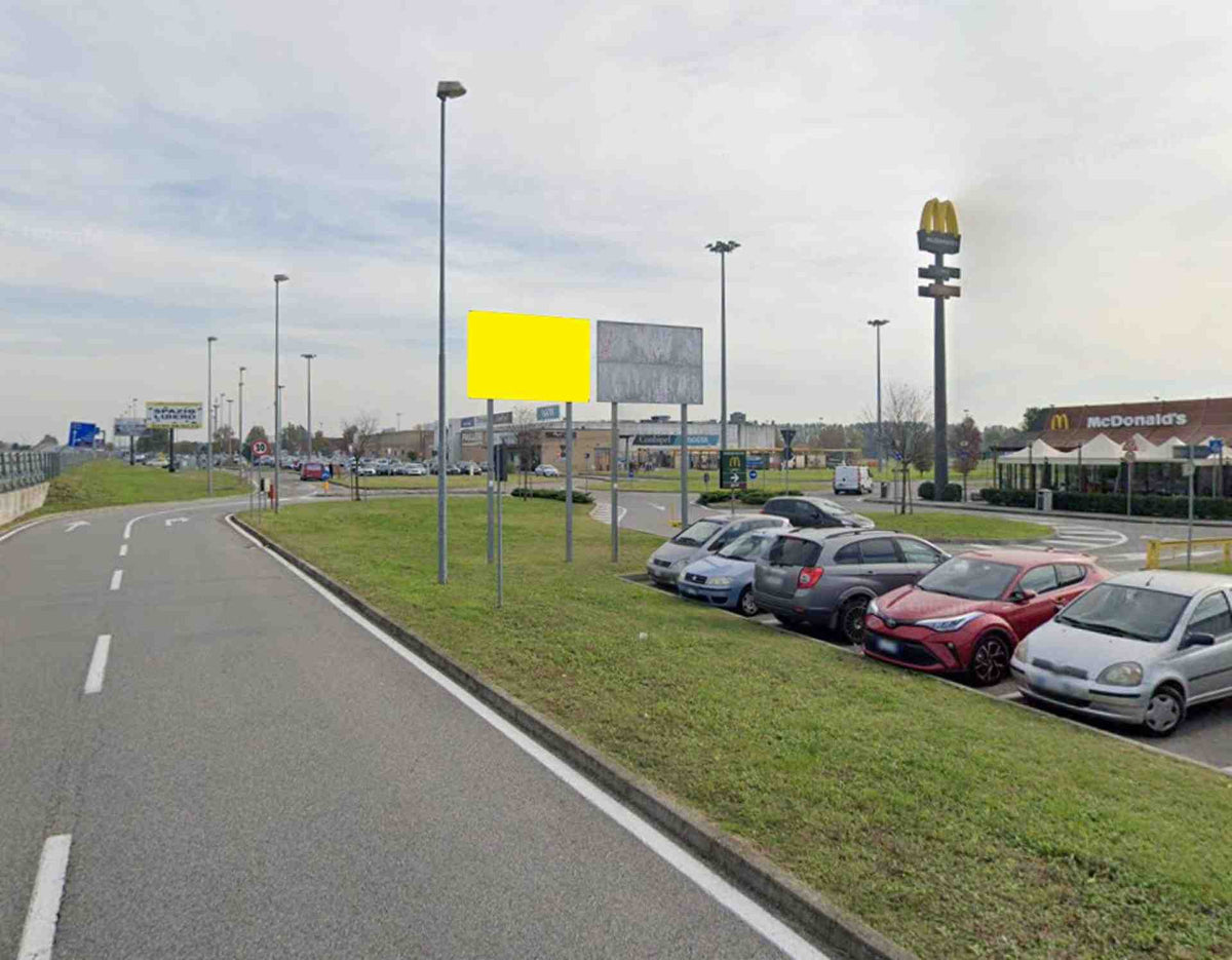 Billboard EX S.s. 415 Km. 8+673/dx, Pantigliate, Italy