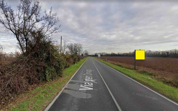 Billboard S.p. 211 Km. 0+4396/dx, Burago di Molgora, Italy