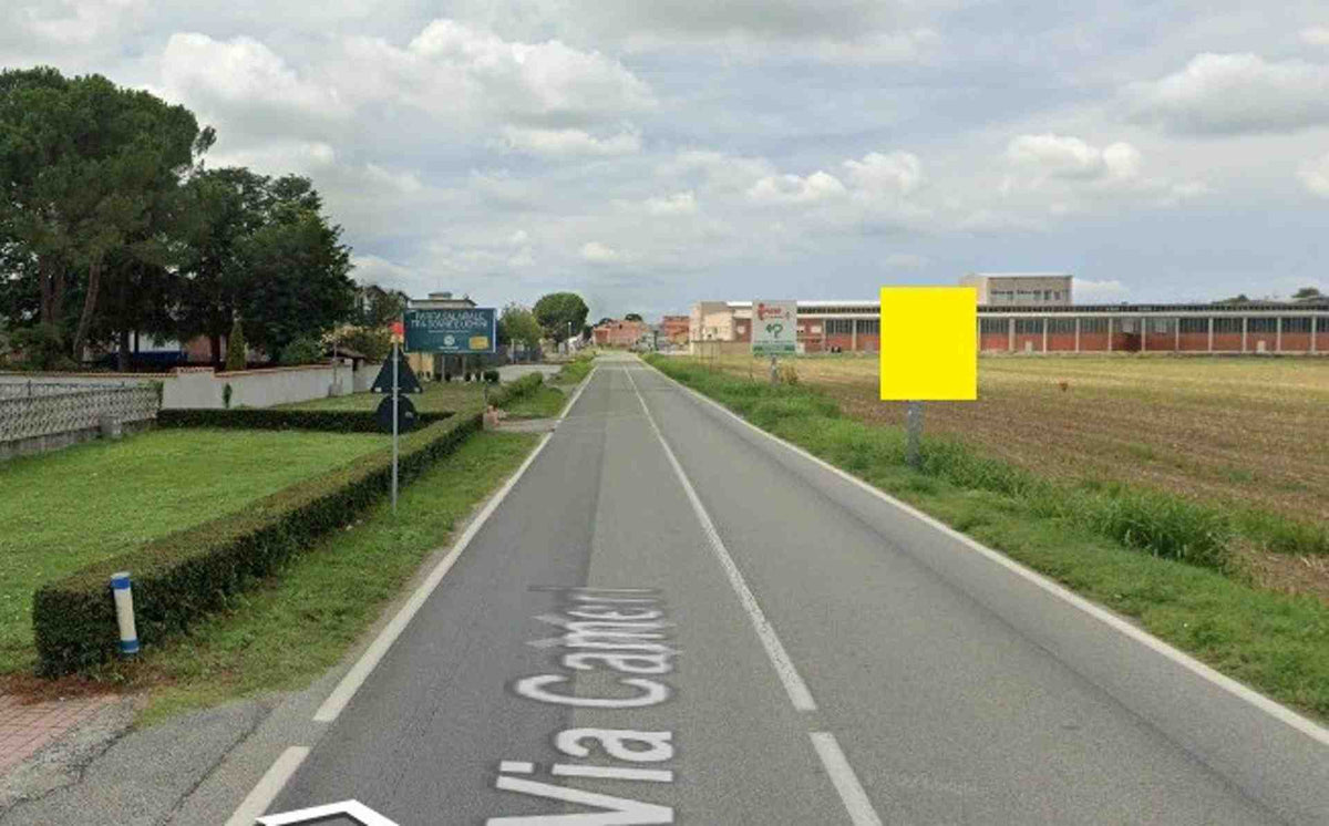Billboard S.p. 2 Km. 3+050 (Via Cameri), Novara, Italy