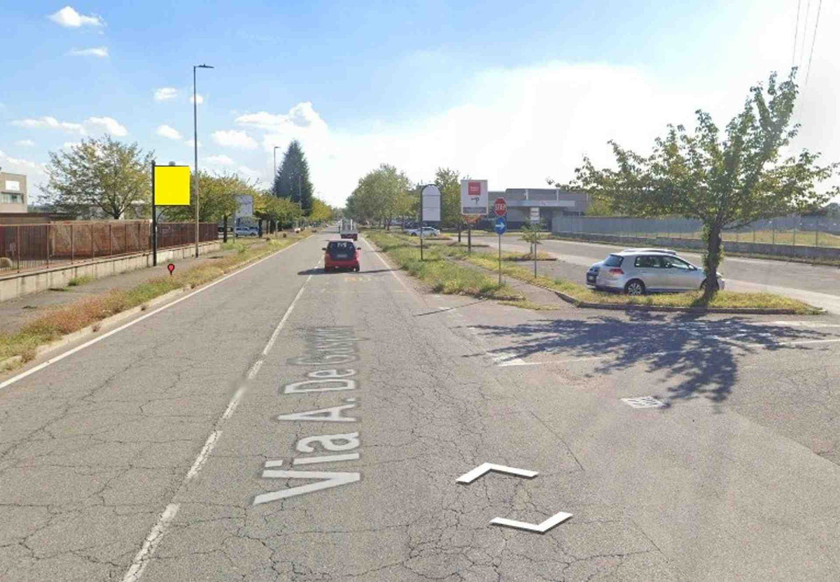 Billboard Via Alcide de Gasperi, Lainate, Italy