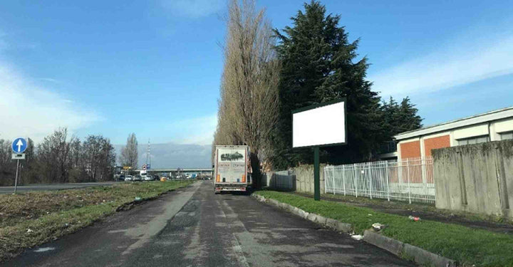 Billboard Viale Norevegia 145 m dopo Viale Germania, Melzo, Italy