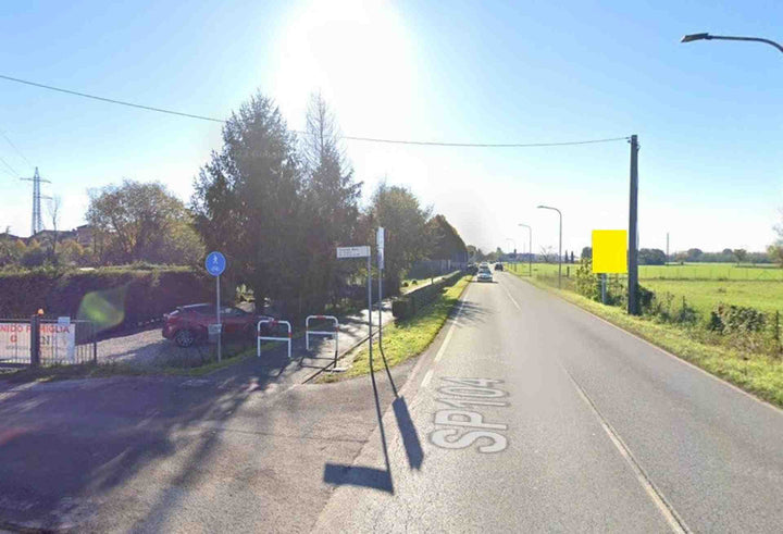 Billboard S.p. 104 Km. 8+352/sx, Vaprio d'Adda, Italy