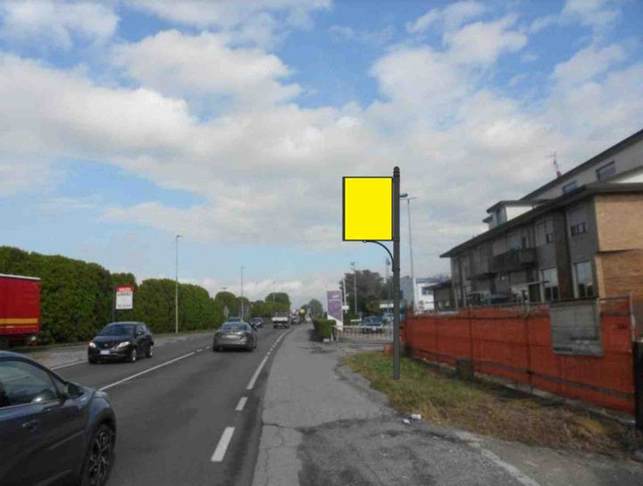 Billboard S.p. 498 Km. 13+585/sx, Martinengo, Italy