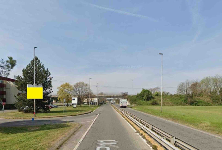 Billboard Via Roma (s.p. ex S.s. 11), Cassina de' Pecchi, Italy