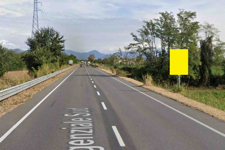 Billboard S.s. 42 Km. 22+750/dx, Zanica, Italy