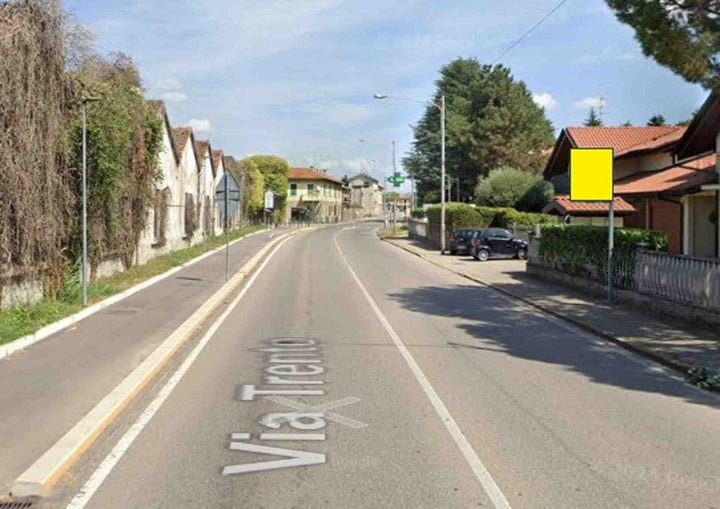 Billboard Via Trento, Ferno, Italy
