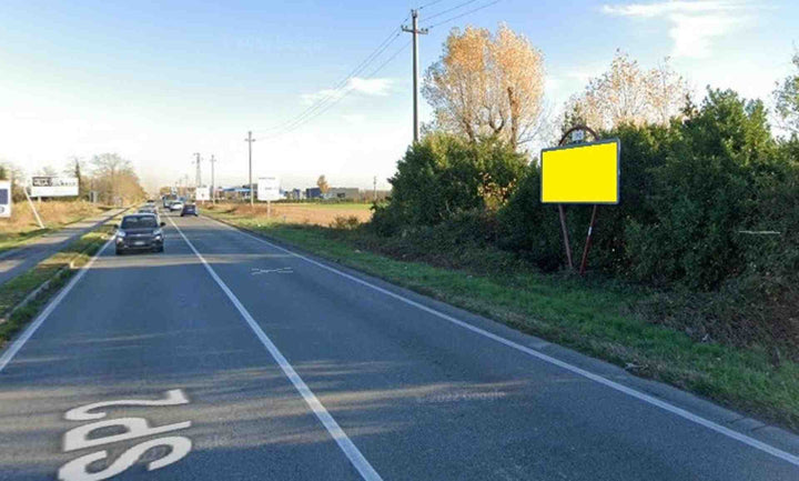 Billboard S.p. 2 Km. 15+770/dx, Trezzo sull'Adda, Italy