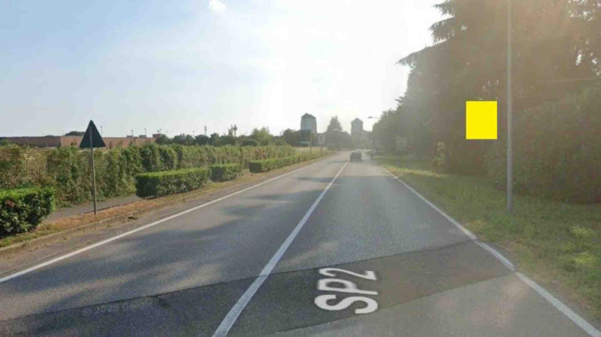 Billboard S.p. 2 Km. 5+720/sx 32, Vimercate, Italy