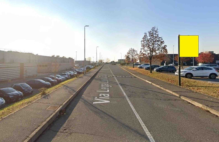 Billboard Via Lega Lombarda, Curno, Italy